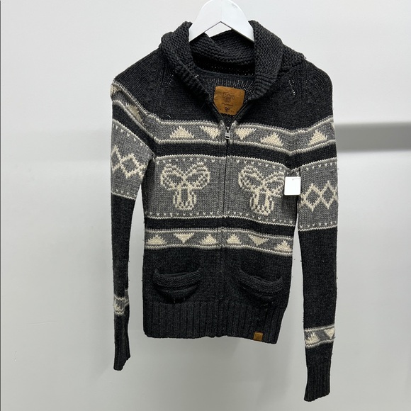 TNA Grey Patterned Sweater - Picture 1 of 7